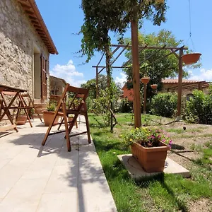 Poggio La Lodola Alloggio per agriturismo